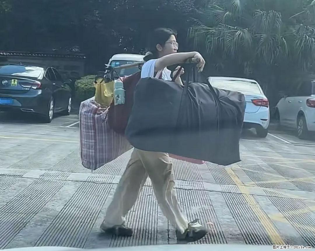 全网追的“扁担女孩”，找了一份暑假工，时薪12元 - 滁州生活资讯 - 滁州28生活网 chuzhou.28life.com